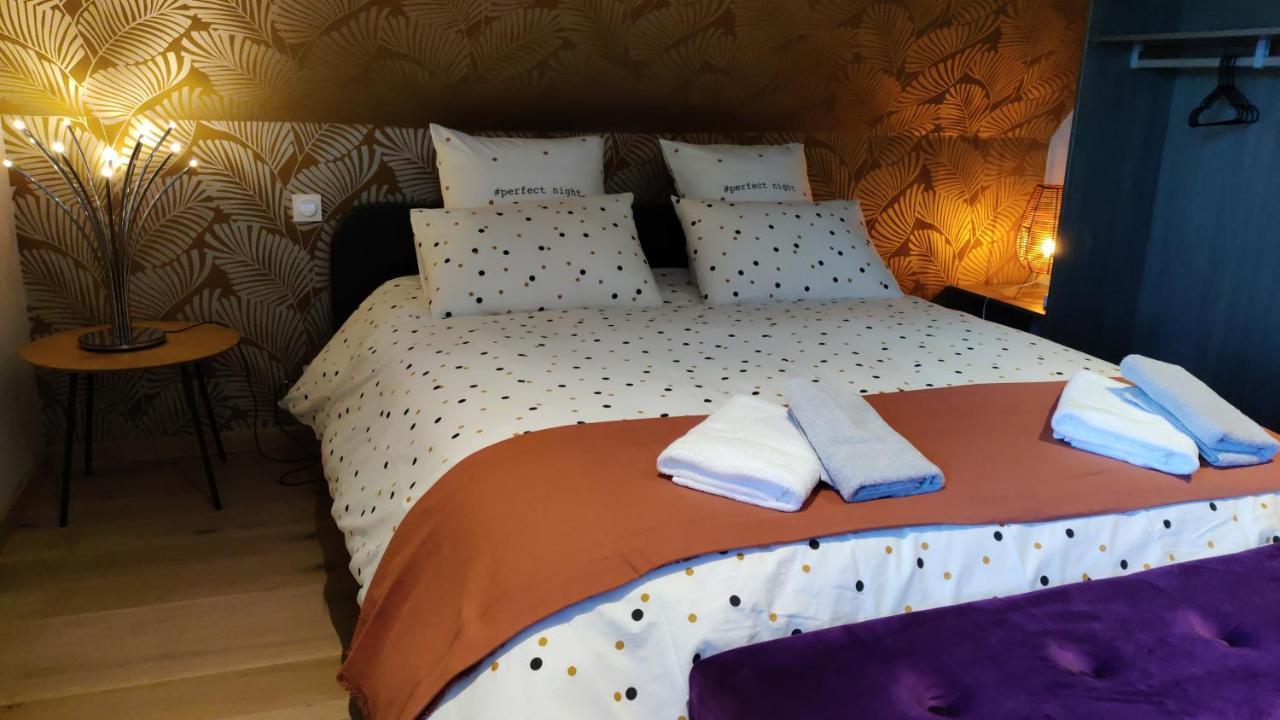 Les Coquelicots - Chambre Lea ウーダン エクステリア 写真